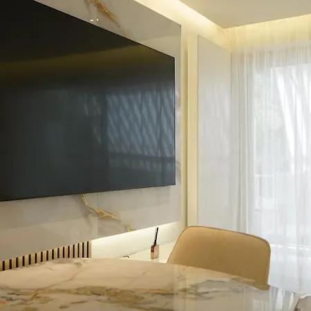 Le Bristol 4 Pieces Luxe Au Centre De Juan Les Pins Διαμέρισμα