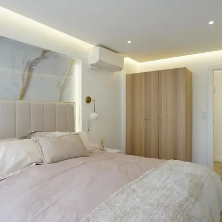 Daire Le Bristol 4 Pieces Luxe Au Centre De Juan Les Pins Antibes