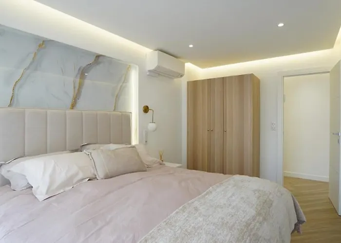 Daire Le Bristol 4 Pieces Luxe Au Centre De Juan Les Pins Antibes