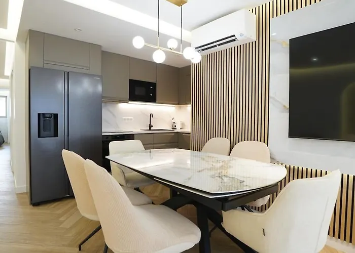 Daire Le Bristol 4 Pieces Luxe Au Centre De Juan Les Pins Antibes